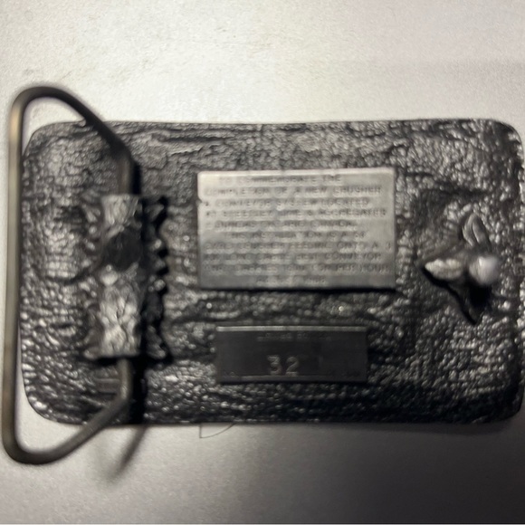 Collector’s Belt Buckle - Picture 4 of 4